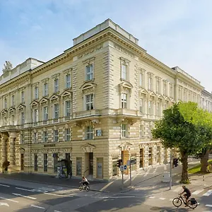 ***** Hotel Hyperion Austria
