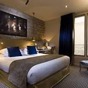 Otel Atmospheres ****