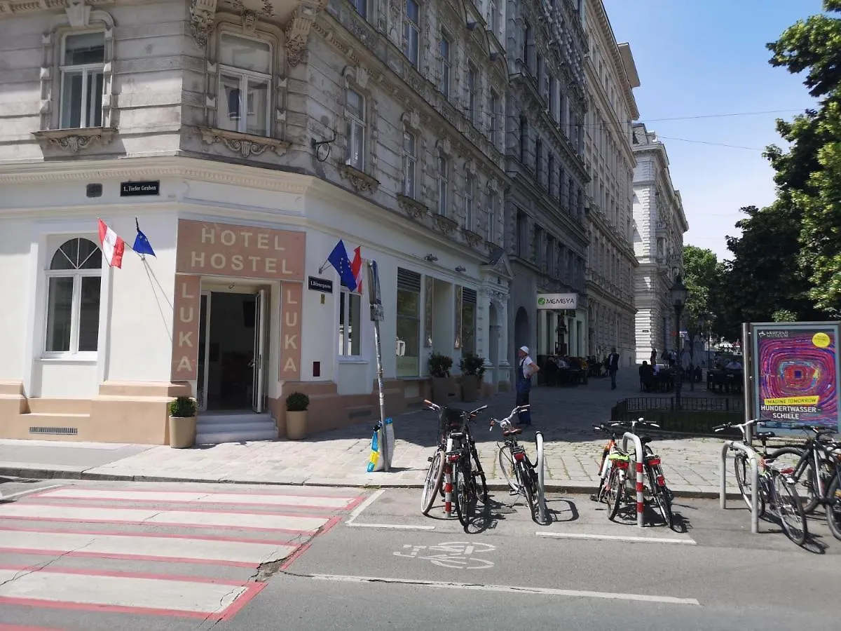 Ch-Hotel Luka Wien 2*,  Österreich
